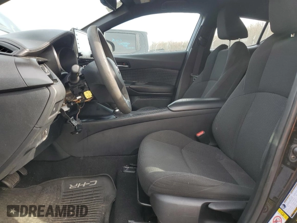 2019 Toyota C-HR XLE with VIN NMTKHMBX2KR090897, listed as a Copart auction lot 50128715 with 172,411 mi miles and Clean Title. Bid and sale history available at DreamBid. Image 7.