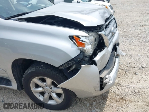 2012 Lexus GX 460 с VIN JTJBM7FX2C5038778, выставлен на аукционе IAAI как лот 42746203 с пробегом 212 412 миль миль и . История ставок и продаж доступна на DreamBid. Изображение 18.