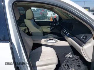 2021 Mercedes-Benz GLE 53 AMG with VIN 4JGFB6BB0MA284652, listed as a IAAI auction lot 41781323 with Not provided miles and . Bid and sale history available at DreamBid. Image 5.
