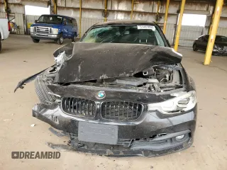 2018 BMW 3 Series 320i with VIN WBA8E1G50JNU92994, listed as a Copart auction lot 51481005 with 85,222 mi miles and Salvage Title. Bid and sale history available at carsss.com. Image 5.