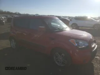 2011 Kia Soul + with VIN KNDJT2A22B7319790, listed as a Copart auction lot 89144975 with 187,634 mi miles and Clean Title. Bid and sale history available at carsss.com. Image 4.