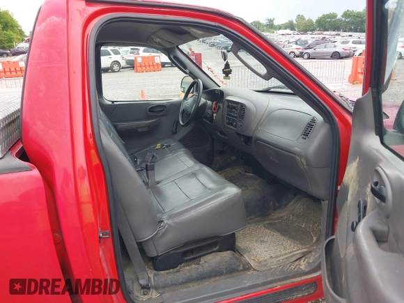 2004 Ford F-150 XL с VIN 2FTRF17W04CA88262, выставлен на аукционе IAAI как лот 42312475 с пробегом 84 272 миль миль и . История ставок и продаж доступна на DreamBid. Изображение 5.
