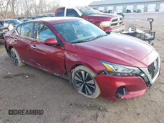 2022 Nissan Altima SV with VIN 1N4BL4DW5NN391359, listed as a IAAI auction lot 41203130 with 74,049 mi miles and . Bid and sale history available at DreamBid. Image 1.