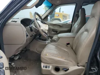 2000 Ford Expedition Eddie Bauer с VIN 1FMRU17L8YLC15827, выставлен на аукционе Copart как лот 45038865 с пробегом Не указан миль и Списание • Salvage title. История ставок и продаж доступна на DreamBid. Изображение 7.