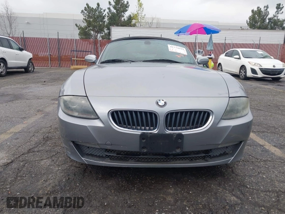 2006 BMW Z4 3.0i with VIN 4USBU33596LW69200, listed as a IAAI auction lot 41774419 with 59,691 mi miles and . Bid and sale history available at DreamBid. Image 6.
