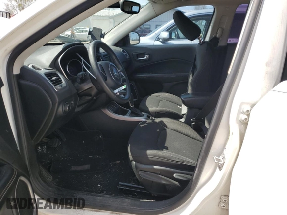 2018 Jeep Compass Sport with VIN 3C4NJCAB7JT271629, listed as a Copart auction lot 51229685 with 82,433 mi miles and Salvage title. Bid and sale history available at DreamBid. Image 7.