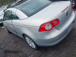 2009 Volkswagen Eos Komfort with VIN WVWBA71F39V010314, listed as a IAAI auction lot 41928126 with 115,757 mi miles and . Bid and sale history available at DreamBid. Image 3.