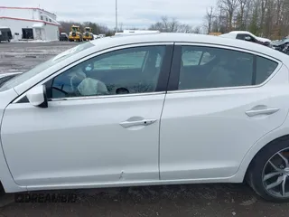 2021 Acura ILX Premium z VIN 19UDE2F71MA002375, wystawiony jako IAAI lot #41163897 z przebiegiem 41 503 mil mil oraz . Historia ofert i sprzedaży dostępna na DreamBid. Obrazek 14.