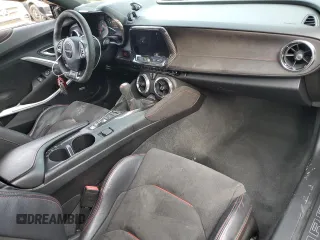 2018 Chevrolet Camaro ZL1 with VIN 1G1FJ1R60J0149068, listed as a Copart auction lot 44157975 with 60,385 mi miles and Salvage Title. Bid and sale history available at DreamBid. Image 8.