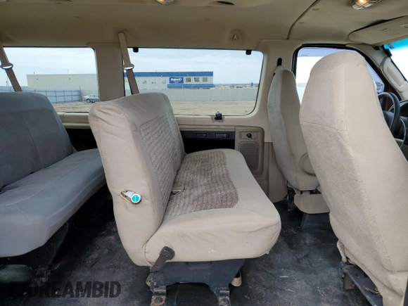 2005 Ford Econoline Passenger XL с VIN 1FBNE31L25HA98706, выставлен на аукционе Copart как лот 49968105 с пробегом 186 670 миль миль и Списание • Salvage title. История ставок и продаж доступна на DreamBid. Изображение 11.