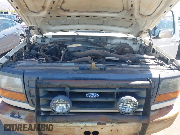 1992 Ford F-150 with VIN 1FTEF14H0NLA47691, listed as a IAAI auction lot 42096312 with 1 mi miles. Bid and sale history available at carsss.com. Image 10.