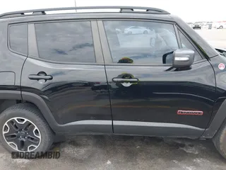 2016 Jeep Renegade Trailhawk with VIN ZACCJBCT2GPD27483, listed as a IAAI auction lot 42818326 with 123,039 mi miles and . Bid and sale history available at DreamBid. Image 13.