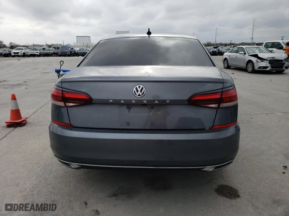 2020 Volkswagen Passat 2.0T SE with VIN 1VWSA7A31LC016585, listed as a Copart auction lot 40564023 with 89,742 mi miles. Bid and sale history available at carsss.com. Image 6.