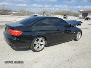 2011 BMW 3 Series 328i z VIN WBAKE3C52BE557644, wystawiony jako Copart lot #52886685 z przebiegiem 151 824 mil mil oraz Nie do naprawy • Non repairable. Historia ofert i sprzedaży dostępna na DreamBid. Obrazek 3.