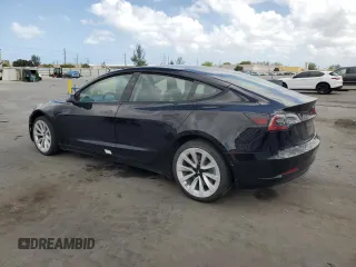 2022 Tesla Model 3 z VIN 5YJ3E1EA1NF286584, wystawiony jako Copart lot #52142755 z przebiegiem 83 340 mil mil oraz Czysty tytuł • Clean title. Historia ofert i sprzedaży dostępna na DreamBid. Obrazek 2.