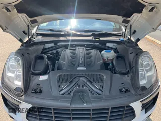 2016 Porsche Macan S с VIN WP1AB2A59GLB40365, выставлен на аукционе IAAI как лот 42493795 с пробегом 192 752 миль миль и . История ставок и продаж доступна на DreamBid. Изображение 10.