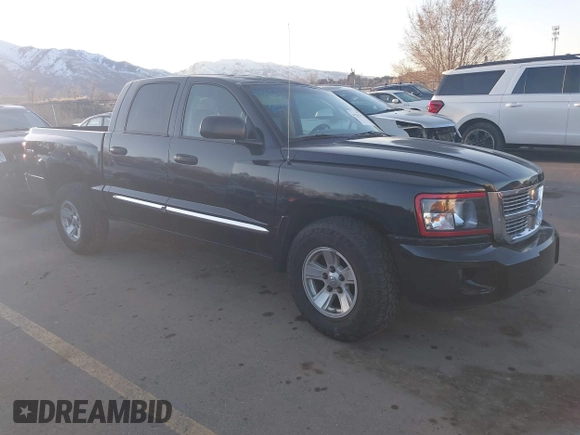 2008 Dodge Dakota Laramie with VIN 1D7HW58N18S593890, listed as a IAAI auction lot 41762135 with 109,669 mi miles. Bid and sale history available at carsss.com. Image 1.