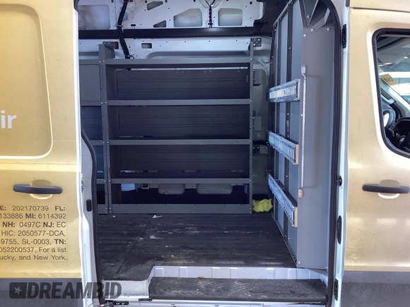 2023 Ford Transit Cargo с VIN 1FTBR1X80PKC02478, выставлен на аукционе IAAI как лот 42791988 с пробегом 40 987 миль миль и . История ставок и продаж доступна на DreamBid. Изображение 2.