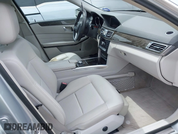 2014 Mercedes-Benz E 350 Sport with VIN WDDHF5KB3EA839953, listed as a IAAI auction lot 42383933 with 109,848 mi miles and . Bid and sale history available at DreamBid. Image 5.