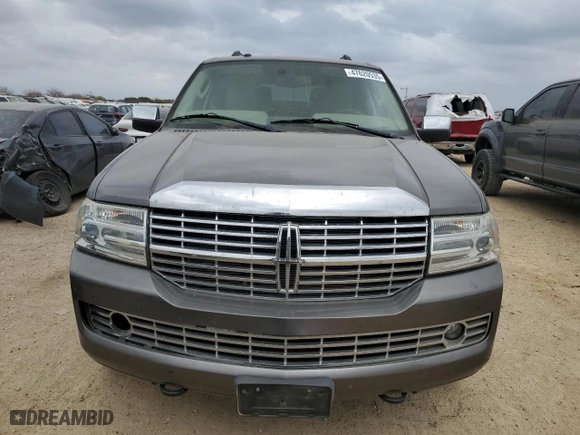 2012 Lincoln Navigator with VIN 5LMJJ2H52CEL07814, listed as a Copart auction lot 47620535 with 189,219 mi miles and Clean Title. Bid and sale history available at carsss.com. Image 5.
