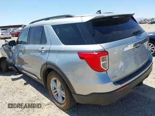 2023 Ford Explorer XLT с VIN 1FMSK8DH9PGA13716, выставлен на аукционе IAAI как лот 42054170 с пробегом 27 243 миль миль и . История ставок и продаж доступна на DreamBid. Изображение 3.