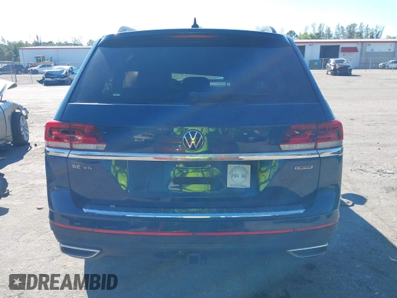 2022 Volkswagen Atlas 3.6L V6 SE w/Technology with VIN 1V2HR2CA9NC554408, listed as a IAAI auction lot 40941820 with 1 mi miles. Bid and sale history available at carsss.com. Image 16.