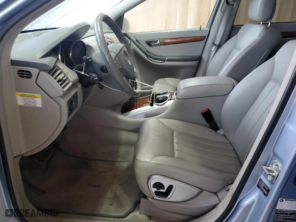 2008 Mercedes-Benz R-Class 3.5L with VIN 4JGCB65E88A084472, listed as a Copart auction lot 84760364 with 145,480 mi miles and Salvage Title. Bid and sale history available at carsss.com. Image 7.