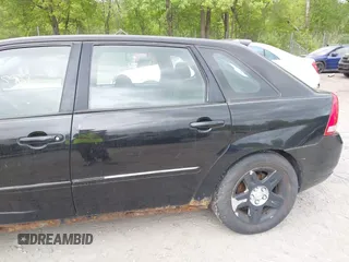 2006 Chevrolet Malibu Maxx LT z VIN 1G1ZT63846F112656, wystawiony jako IAAI lot #42325951 z przebiegiem 187 553 mil mil oraz . Historia ofert i sprzedaży dostępna na DreamBid. Obrazek 6.