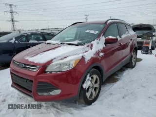 2016 Ford Escape SE with VIN 1FMCU0GX3GUB95532, listed as a Copart auction lot 44617785 with 98,331 mi miles and Salvage Title. Bid and sale history available at carsss.com. Image 1.