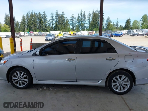 2009 Toyota Corolla with VIN 2T1BU40E59C150365, listed as a IAAI auction lot 42185131 with 179,912 mi miles. Bid and sale history available at carsss.com. Image 15.