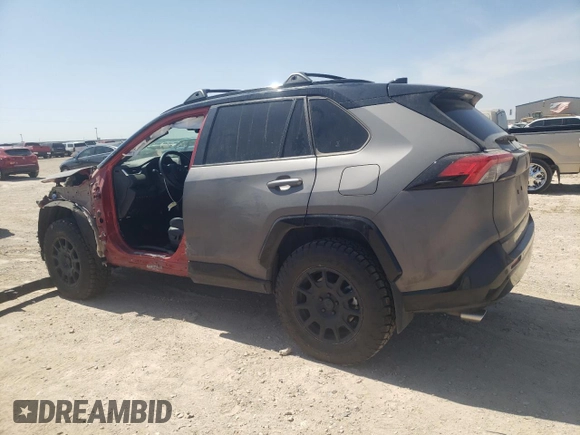 2022 Toyota RAV4 XSE with VIN JTMFB3FV4ND085997, listed as a Copart auction lot 50556935 with 28,662 mi miles and Salvage title. Bid and sale history available at DreamBid. Image 2.