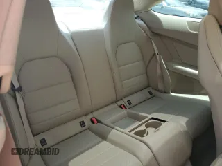2012 Mercedes-Benz C 250 с VIN WDDGJ4HB0CF820966, выставлен на аукционе Copart как лот 63697624 с пробегом 136 741 миль миль и На запчасти • Non repairable. История ставок и продаж доступна на DreamBid. Изображение 10.