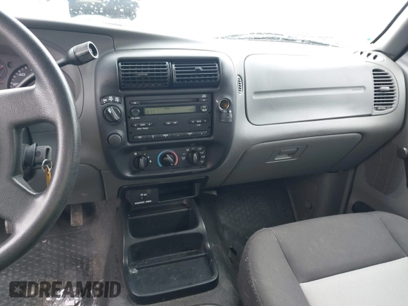 2004 Ford Ranger XL Fleet with VIN 1FTZR15E34TA13367, listed as a IAAI auction lot 41913082 with 169,189 mi miles. Bid and sale history available at carsss.com. Image 11.