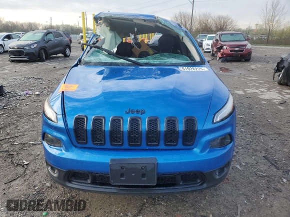 2018 Jeep Cherokee Latitude with VIN 1C4PJMCX3JD608391, listed as a Copart auction lot 51928225 with 163,287 mi miles and Salvage title. Bid and sale history available at DreamBid. Image 5.