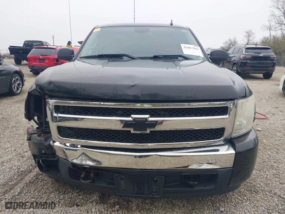 2008 Chevrolet Silverado 1500 LTZ with VIN 3GCEK13J38G310578, listed as a IAAI auction lot 42017041 with 231,632 mi miles. Bid and sale history available at carsss.com. Image 13.