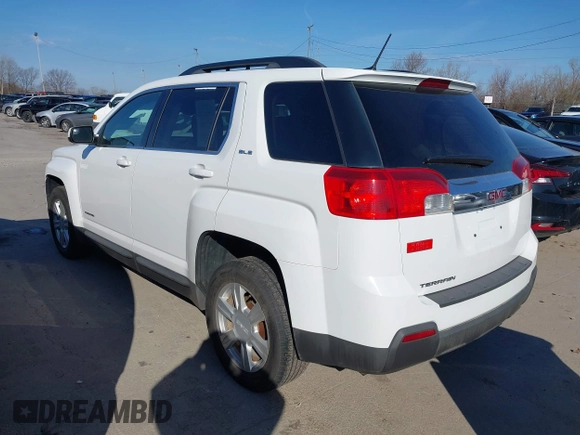 2014 GMC Terrain SLE z VIN 2GKALREK4E6202482, wystawiony jako IAAI lot #41882136 z przebiegiem 122 236 mil mil oraz . Historia ofert i sprzedaży dostępna na DreamBid. Obrazek 3.