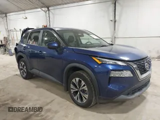 2022 Nissan Rogue SV with VIN 5N1BT3BB2NC717548, listed as a IAAI auction lot 40546738 with 57,786 mi miles. Bid and sale history available at carsss.com. Image 1.