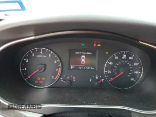 2016 Kia Cadenza Premium with VIN KNALN4D76G5221688, listed as a Copart auction lot 87072754 with 178,914 mi miles and Salvage Title. Bid and sale history available at carsss.com. Image 9.