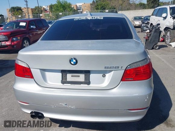 2010 BMW 5 Series 528i with VIN WBANU5C51AC125956, listed as a IAAI auction lot 41845322 with 318,279 mi miles and . Bid and sale history available at carsss.com. Image 16.