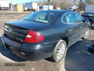2007 Buick LaCrosse CXS with VIN 2G4WE587771174409, listed as a IAAI auction lot 41446842 with 173,178 mi miles. Bid and sale history available at carsss.com. Image 4.
