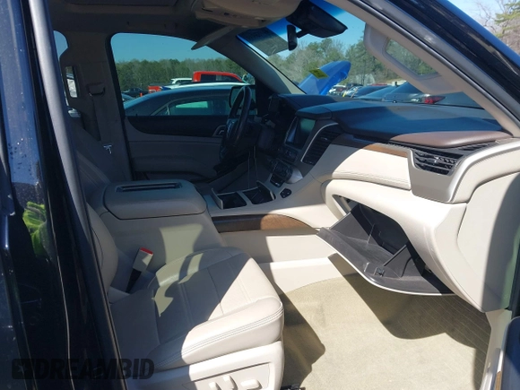 2018 GMC Yukon Denali with VIN 1GKS2CKJ2JR303356, listed as a IAAI auction lot 41768935 with 89,869 mi miles. Bid and sale history available at carsss.com. Image 5.