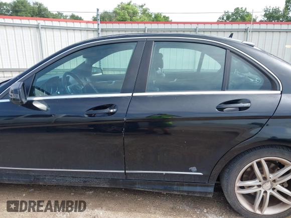 2014 Mercedes-Benz C 250 Sport with VIN WDDGF4HB8EG207833, listed as a IAAI auction lot 42636422 with 90,555 mi miles and . Bid and sale history available at DreamBid. Image 14.