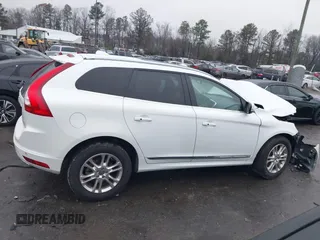 2015 Volvo XC60 T5 Drive-E Premier Plus with VIN YV440MDC9F2562227, listed as a IAAI auction lot 41113295 with 78,976 mi miles. Bid and sale history available at carsss.com. Image 14.