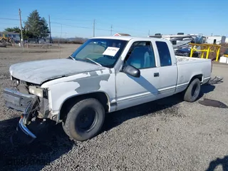 1994 Chevrolet C/K 1500 with VIN 2GCEC19K2R1296938, listed as a IAAI auction lot 41674896 with 246,302 mi miles. Bid and sale history available at carsss.com. Image 18.