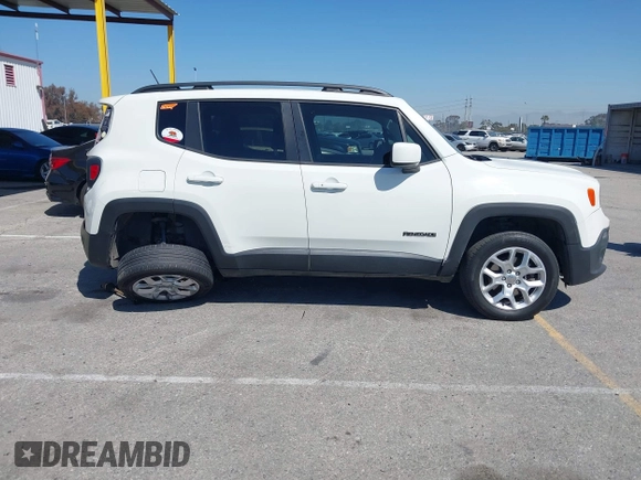 2016 Jeep Renegade Latitude with VIN ZACCJBBT7GPE12725, listed as a IAAI auction lot 41867887 with 126,774 mi miles. Bid and sale history available at carsss.com. Image 13.