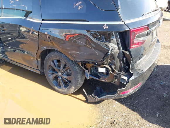 2024 Honda Odyssey Sport with VIN 5FNRL6H75RB070899, listed as a IAAI auction lot 41784731 with 3,875 mi miles and . Bid and sale history available at DreamBid. Image 6.