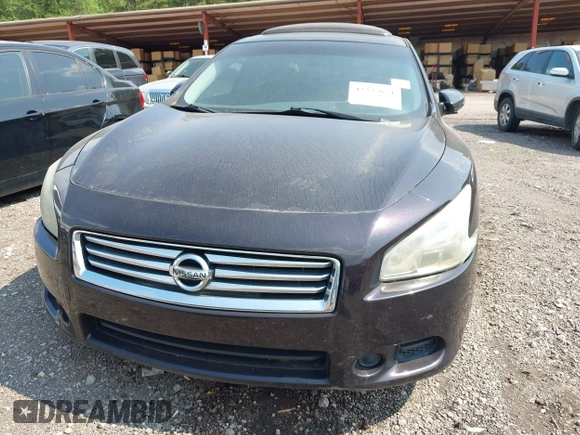 2013 Nissan Maxima S z VIN 1N4AA5AP4DC811689, wystawiony jako IAAI lot #42375651 z przebiegiem 171 523 mil mil oraz . Historia ofert i sprzedaży dostępna na DreamBid. Obrazek 6.