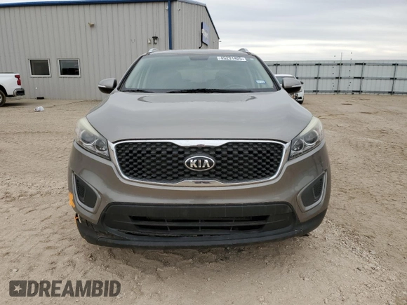 2016 Kia Sorento LX with VIN 5XYPG4A33GG137500, listed as a Copart auction lot 45291405 with 97,893 mi miles and Salvage Title. Bid and sale history available at DreamBid. Image 5.