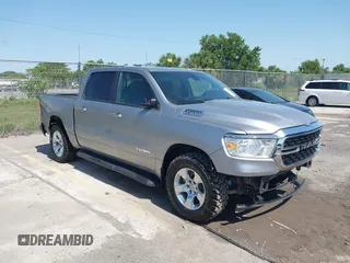 2022 Ram 1500 Big Horn z VIN 1C6RREFTXNN254344, wystawiony jako IAAI lot #42278529 z przebiegiem Nie podano mil oraz . Historia ofert i sprzedaży dostępna na DreamBid. Obrazek 1.