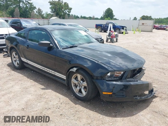 2012 Ford Mustang V6 Premium with VIN 1ZVBP8AM2C5241616, listed as a IAAI auction lot 39532874 with 182,263 mi miles. Bid and sale history available at carsss.com. Image 1.